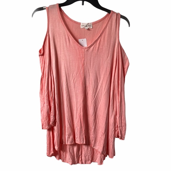thyme & honey Tops - 5/$15 Thyme & Honey peach cold shoulder top XL